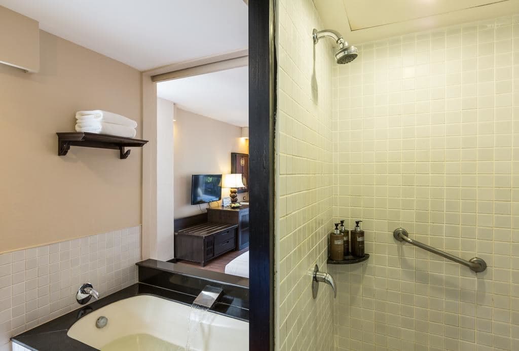 rooms-deluxe-room