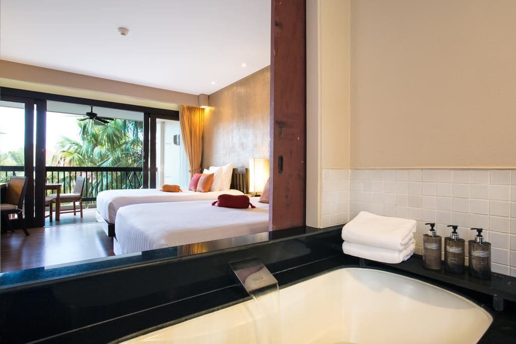 rooms-deluxe-room
