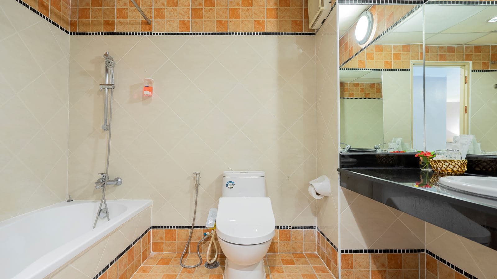 rooms-deluxe-room