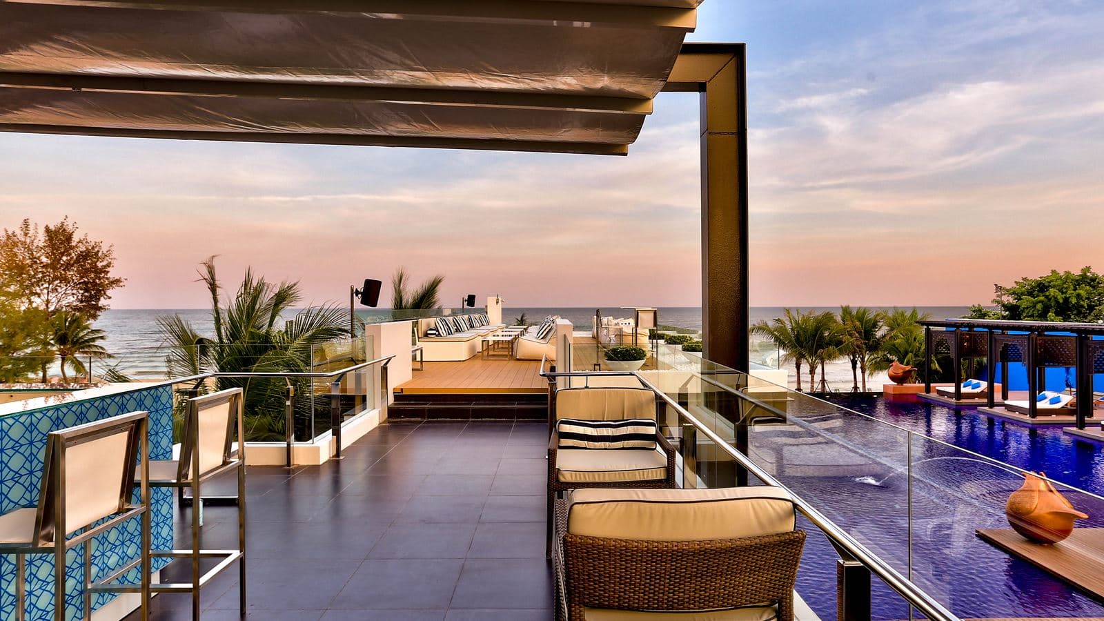 bars-ivy-lounge