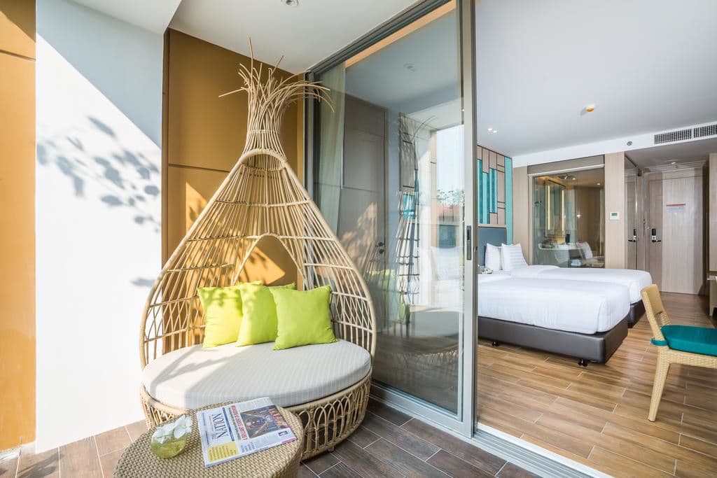 rooms-deluxe-room