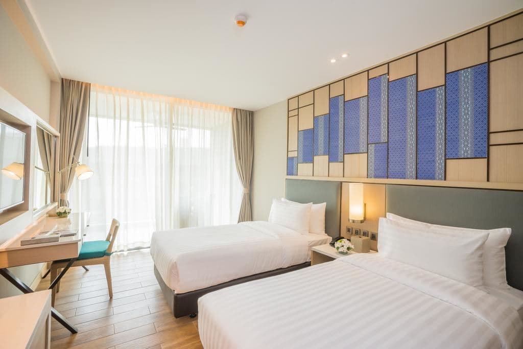 rooms-deluxe-room