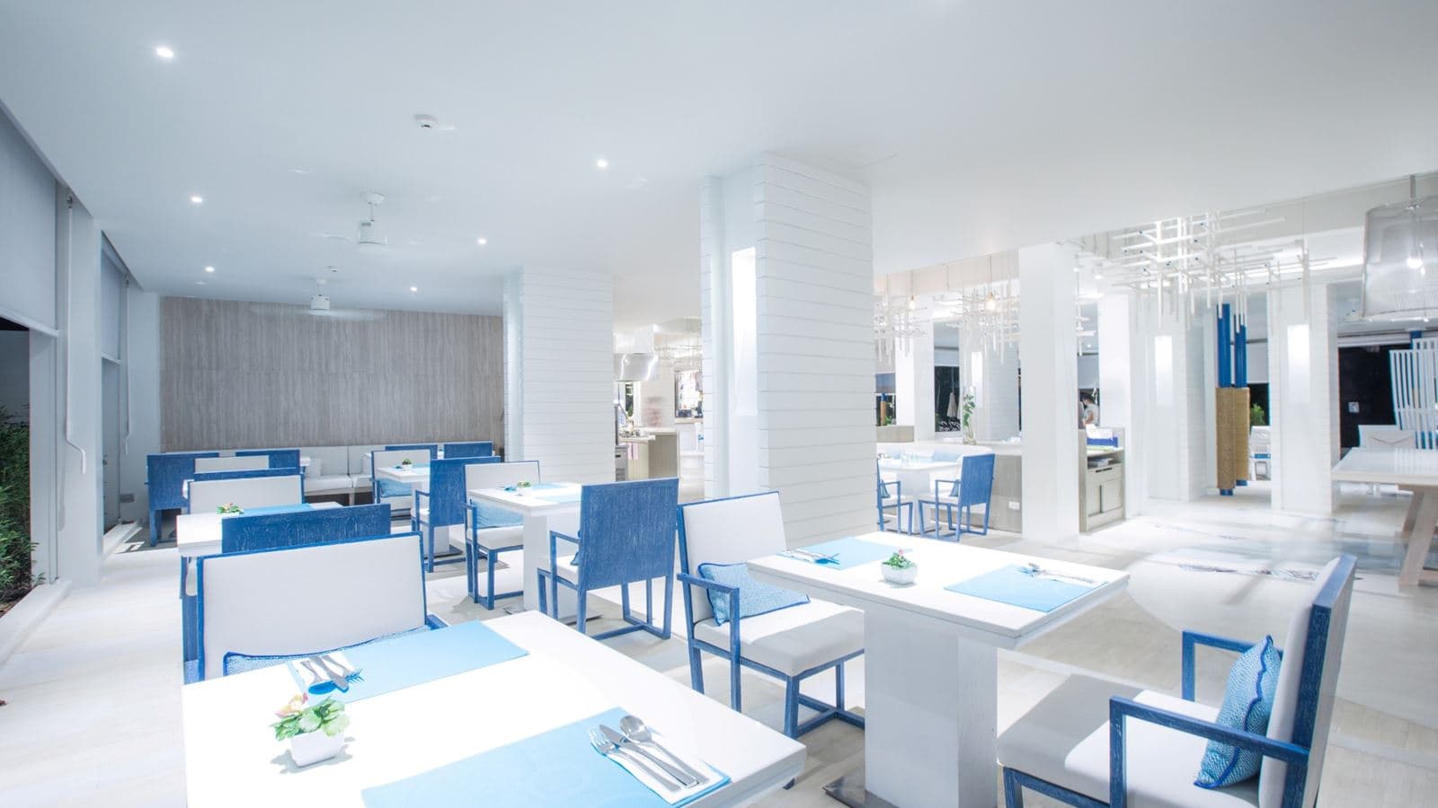 restaurants-azure