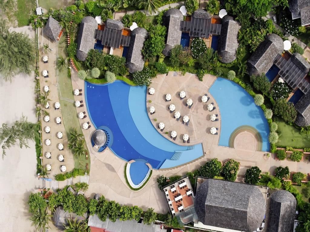 pools-outdoor-pool