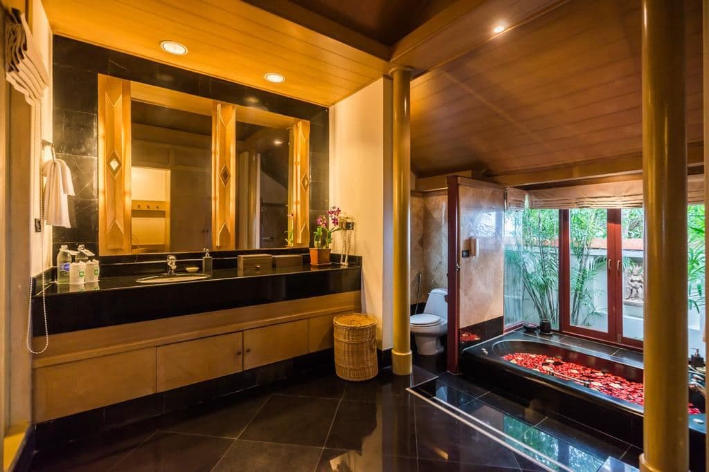 rooms-royal-suites