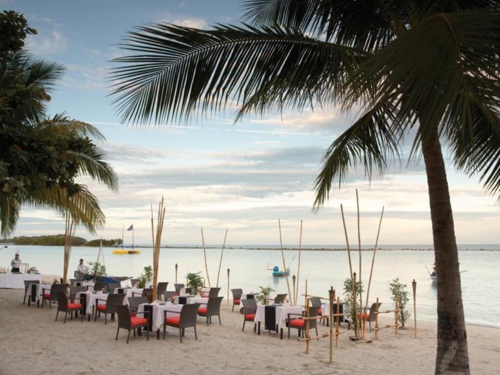 restaurants-chom-talay-restaurant