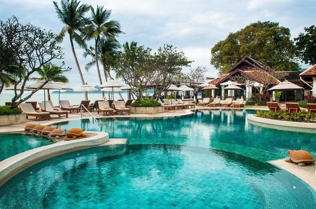 pools-outdoor-pool