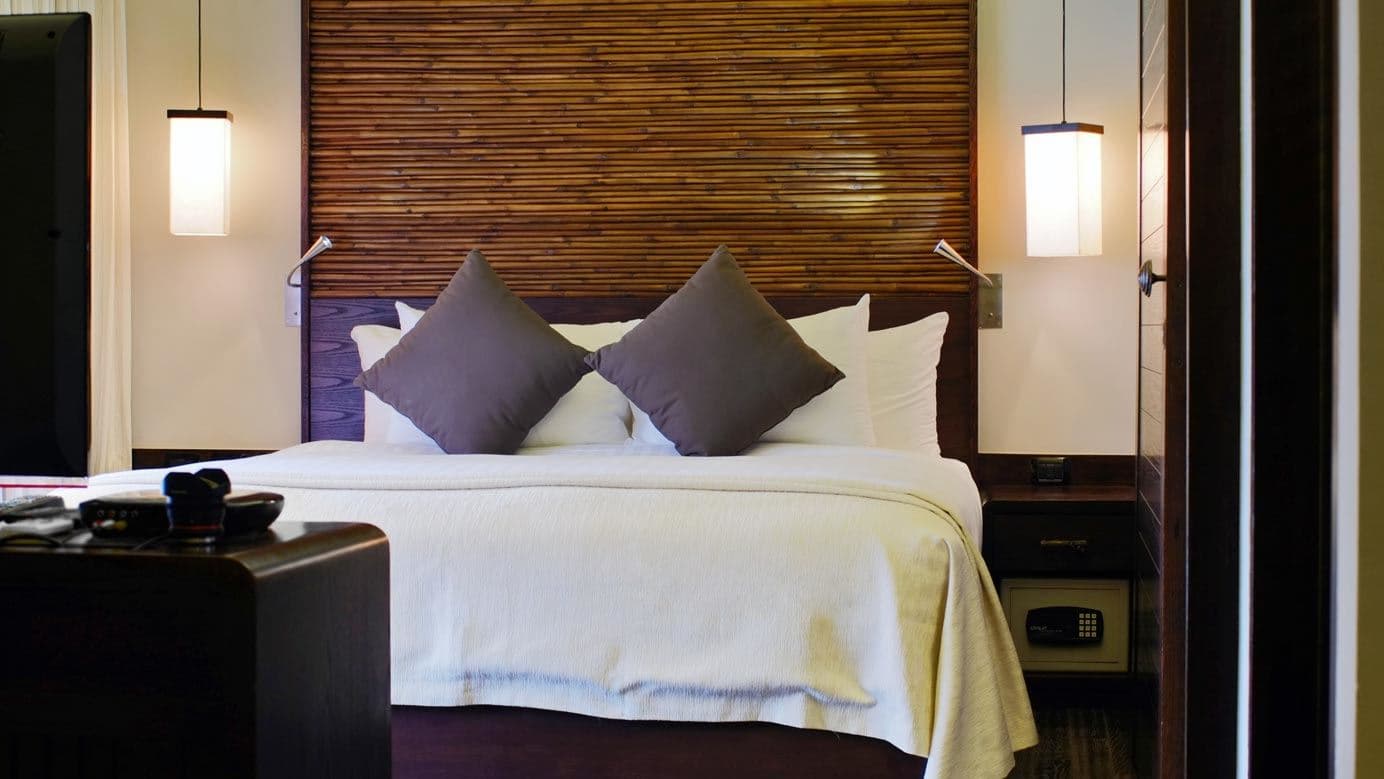 rooms-deluxe-room