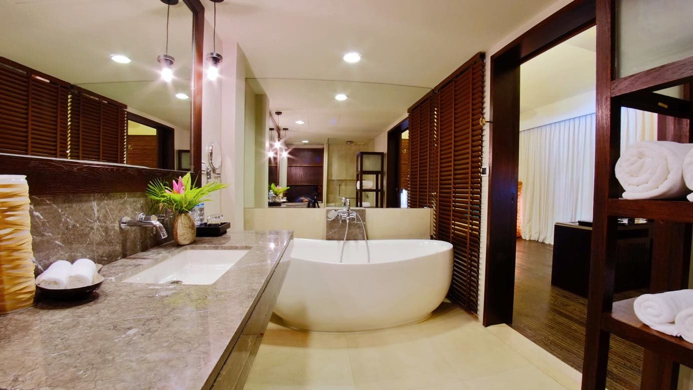 rooms-deluxe-room