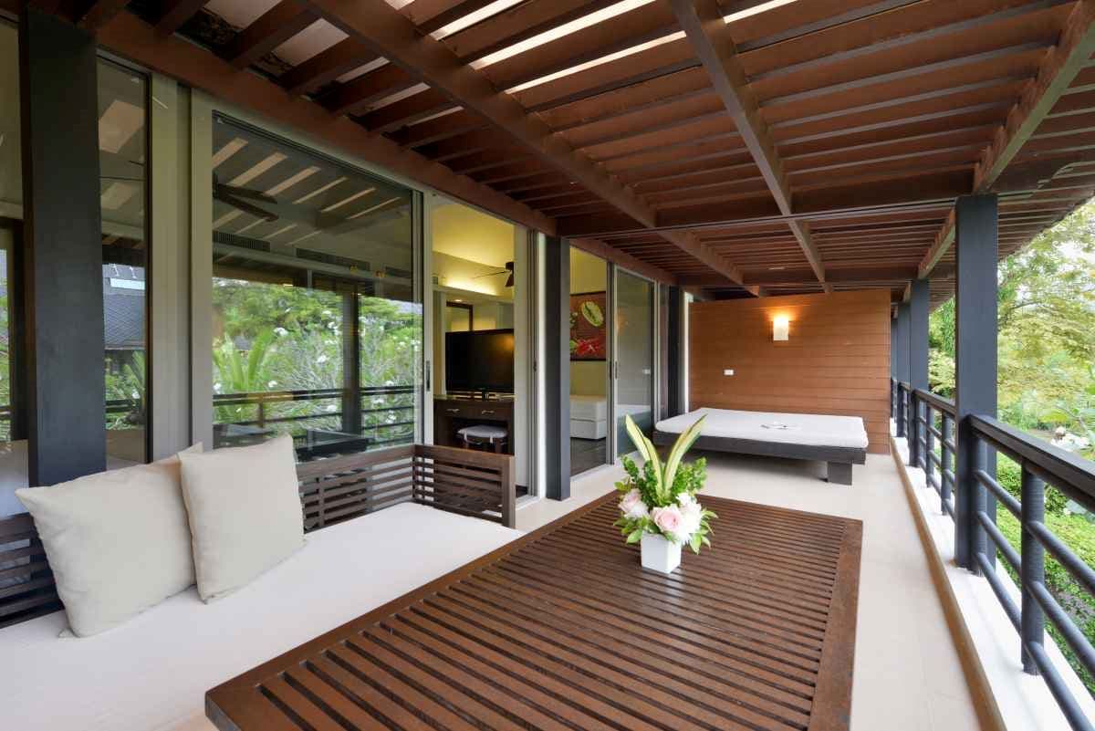 rooms-deluxe-room