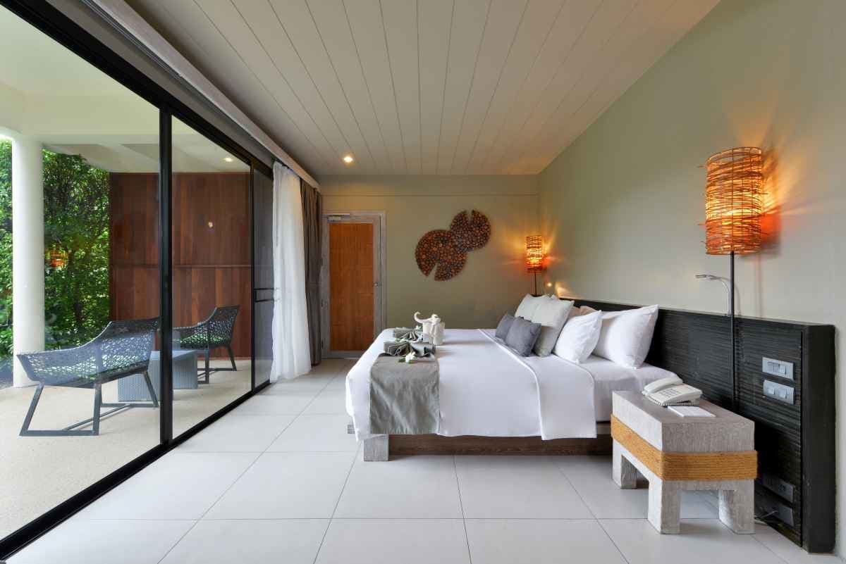rooms-deluxe-room