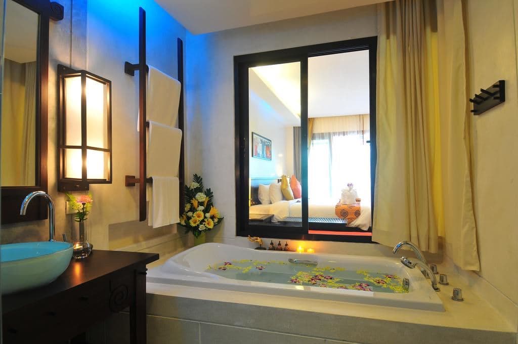 rooms-deluxe-room