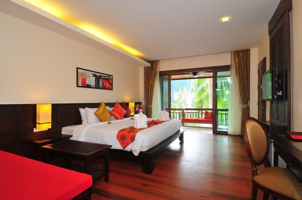rooms-deluxe-room
