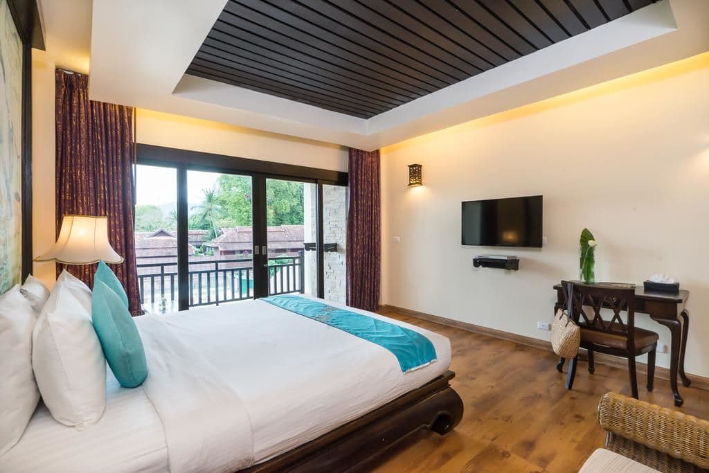 rooms-deluxe-room
