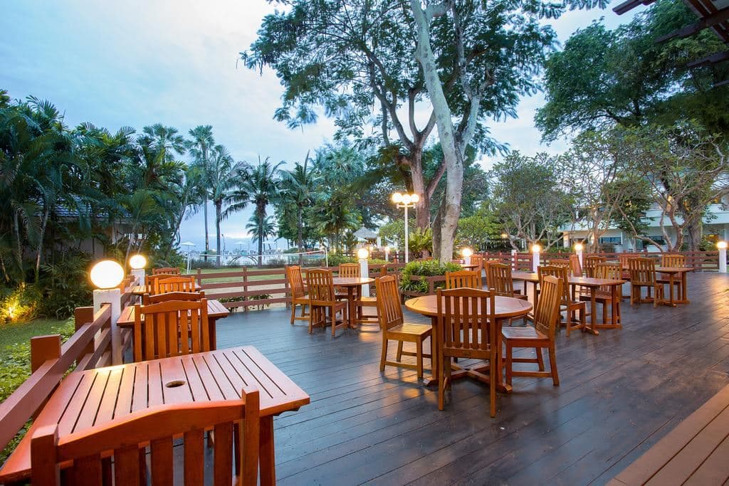 restaurants-garden-restaraunt