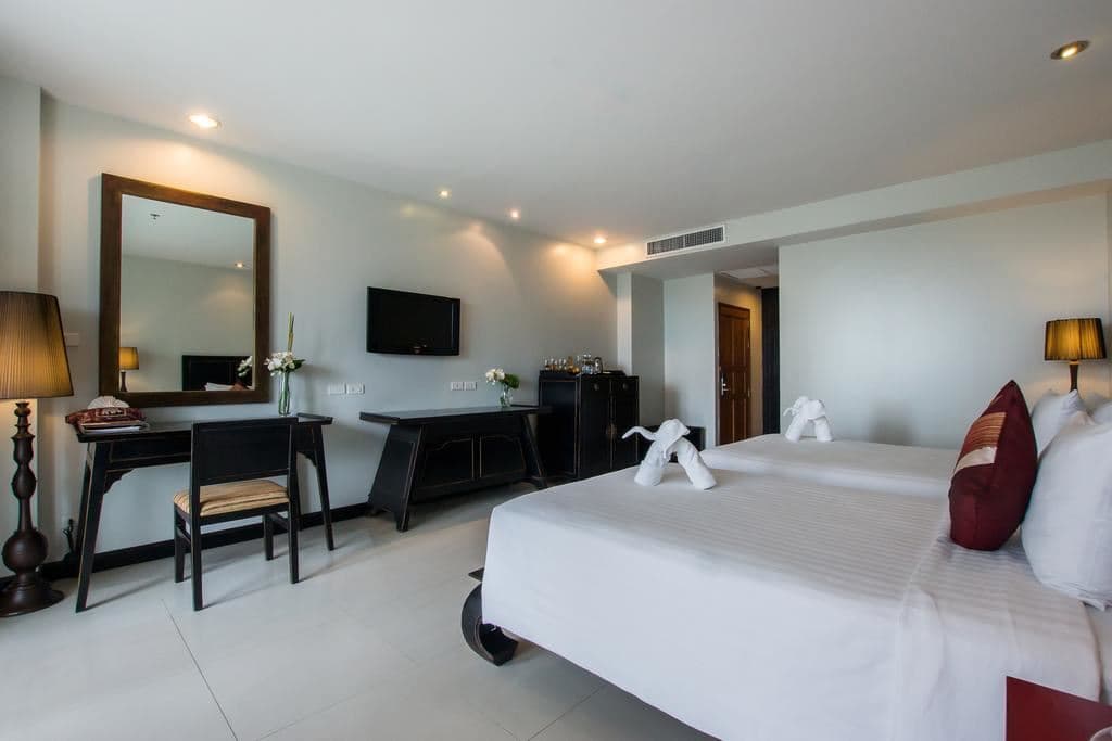 rooms-deluxe-room