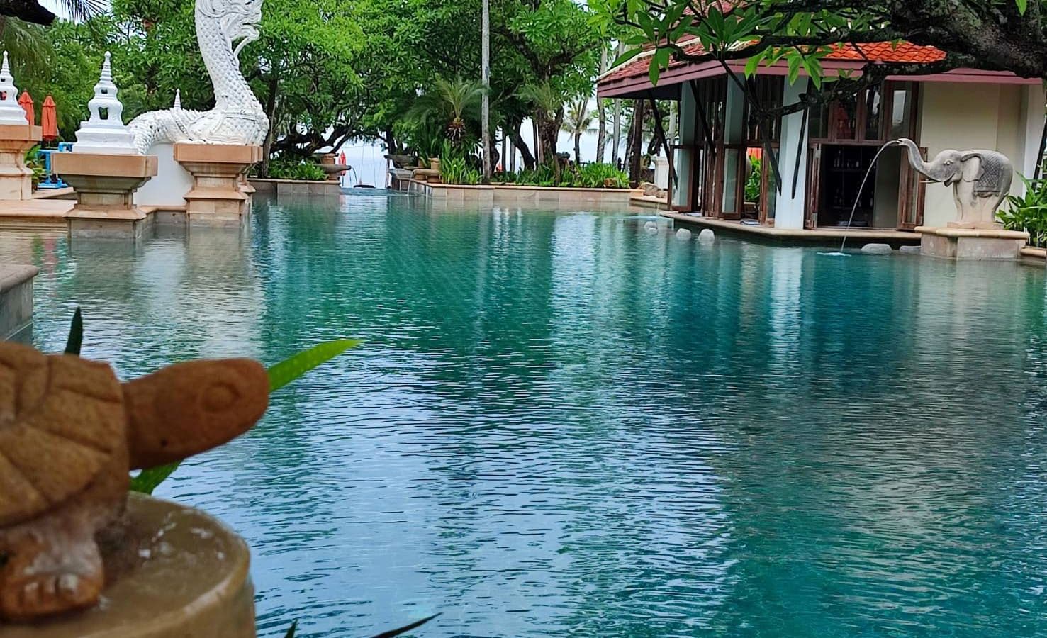 pools-outdoor-pool