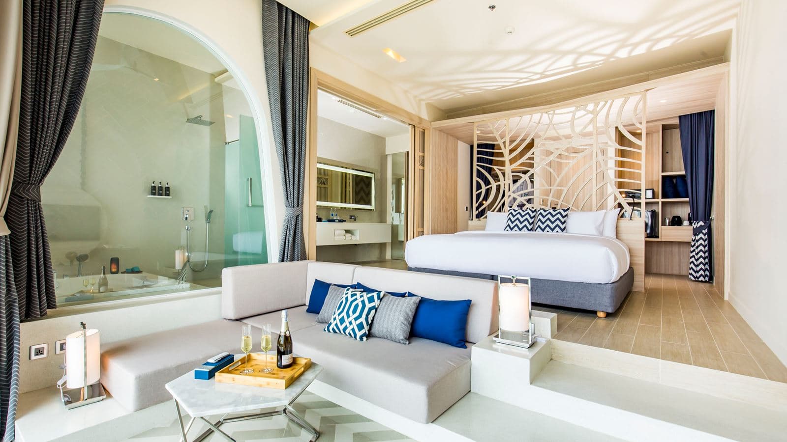 rooms-the-sis-suite