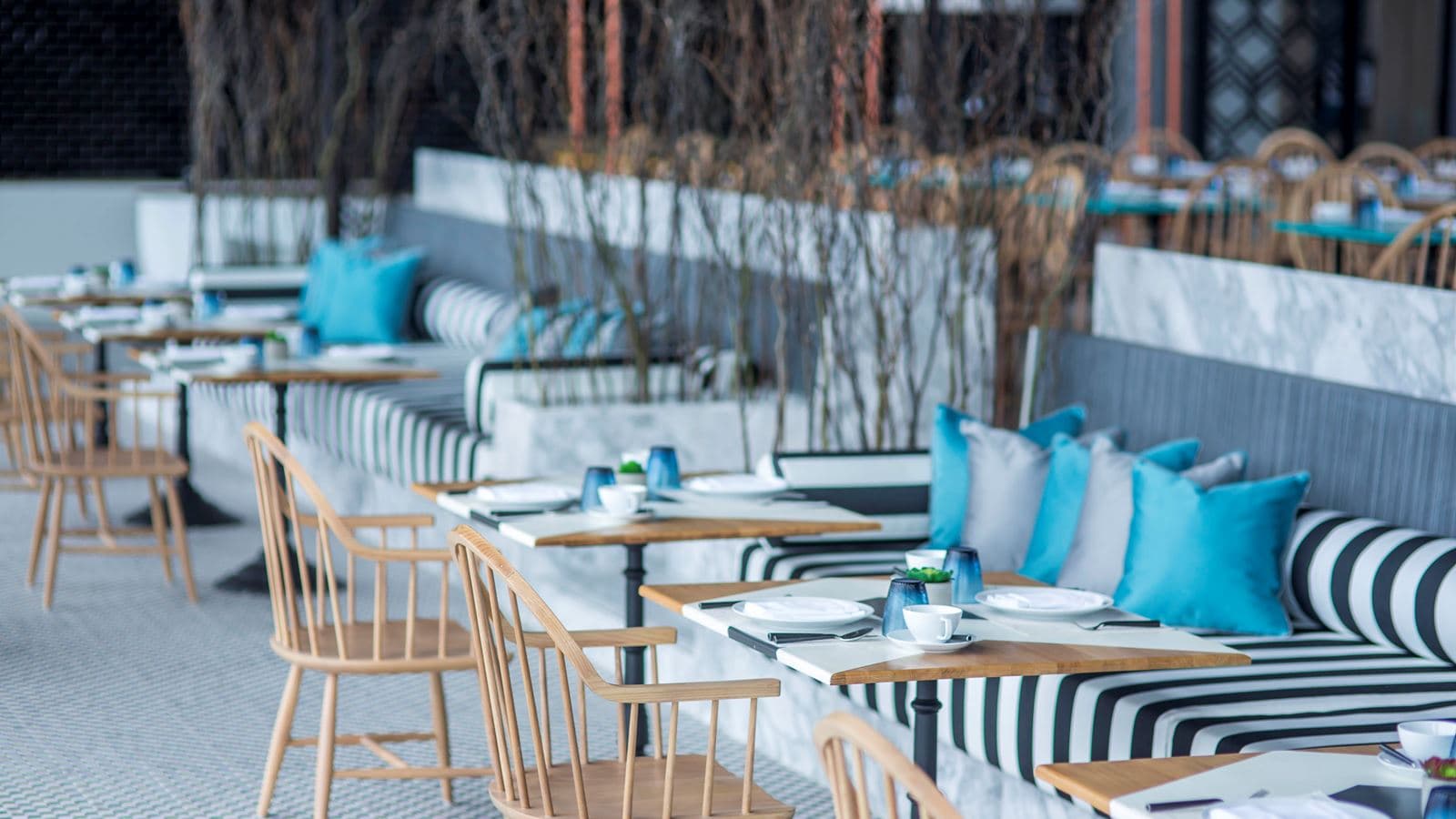 restaurants-dawn-til-dusk