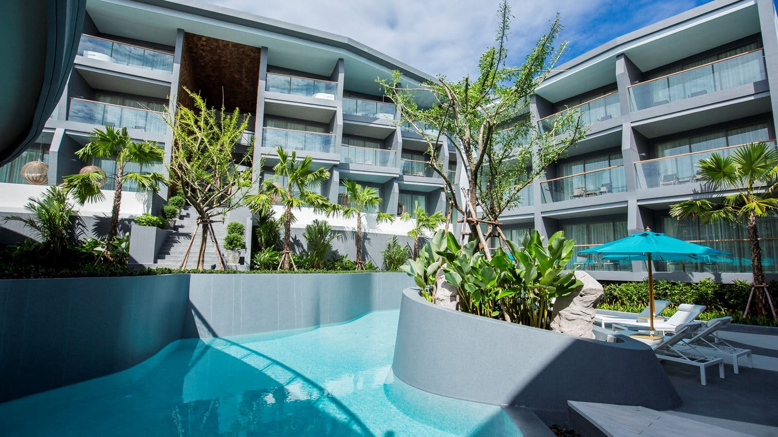 restaurants-stella-pool-bar