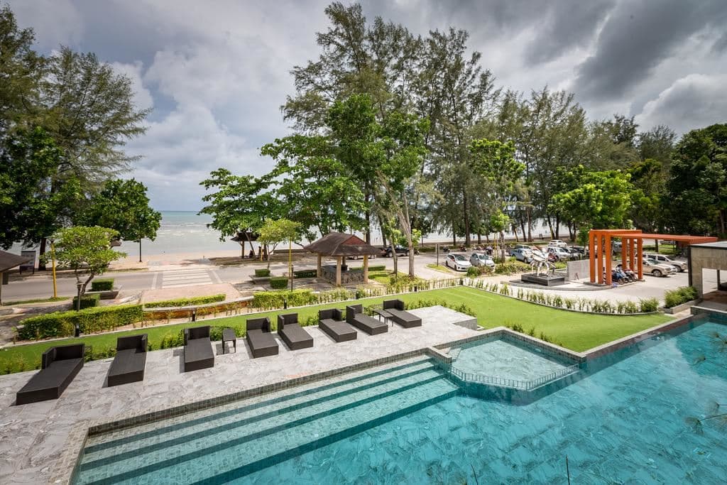 rooms-deluxe-sea-view
