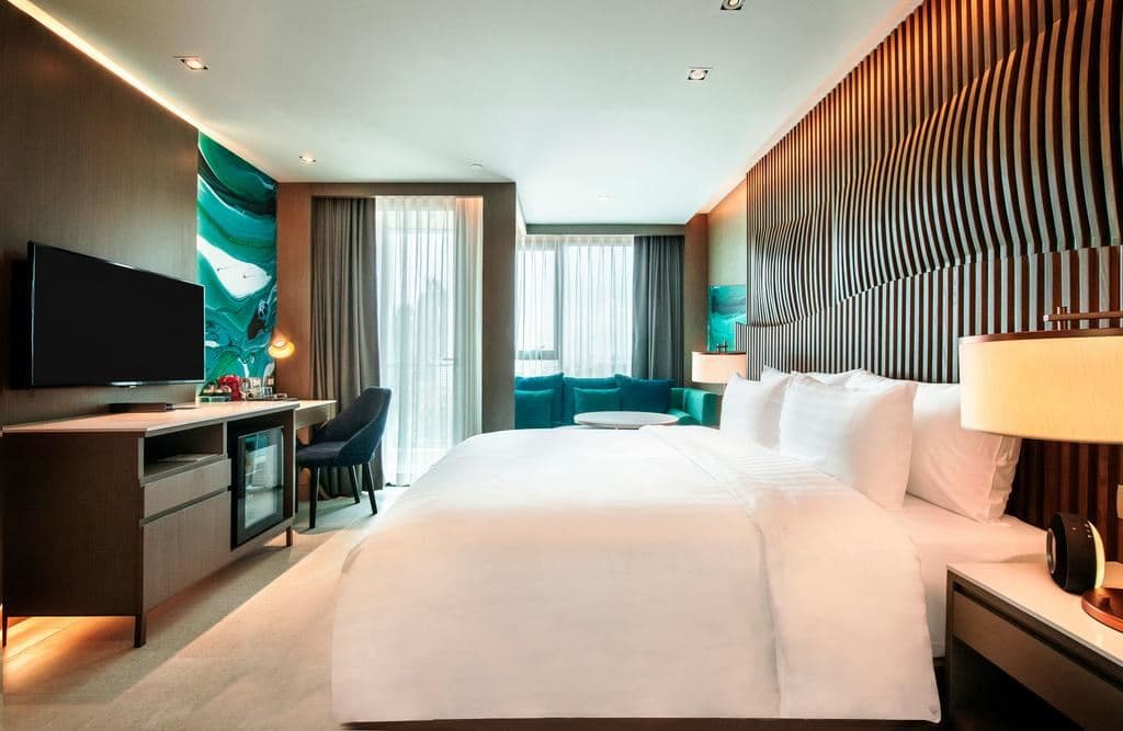 rooms-premier-lux-room