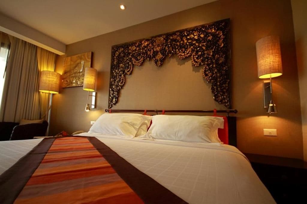 rooms-deluxe-pool-access