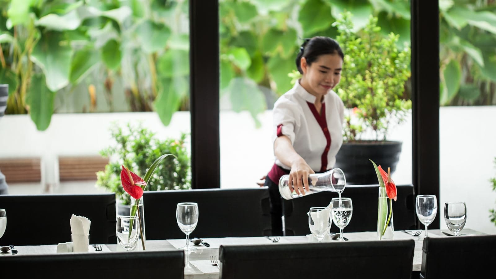restaurants-lelawadee-restaurant