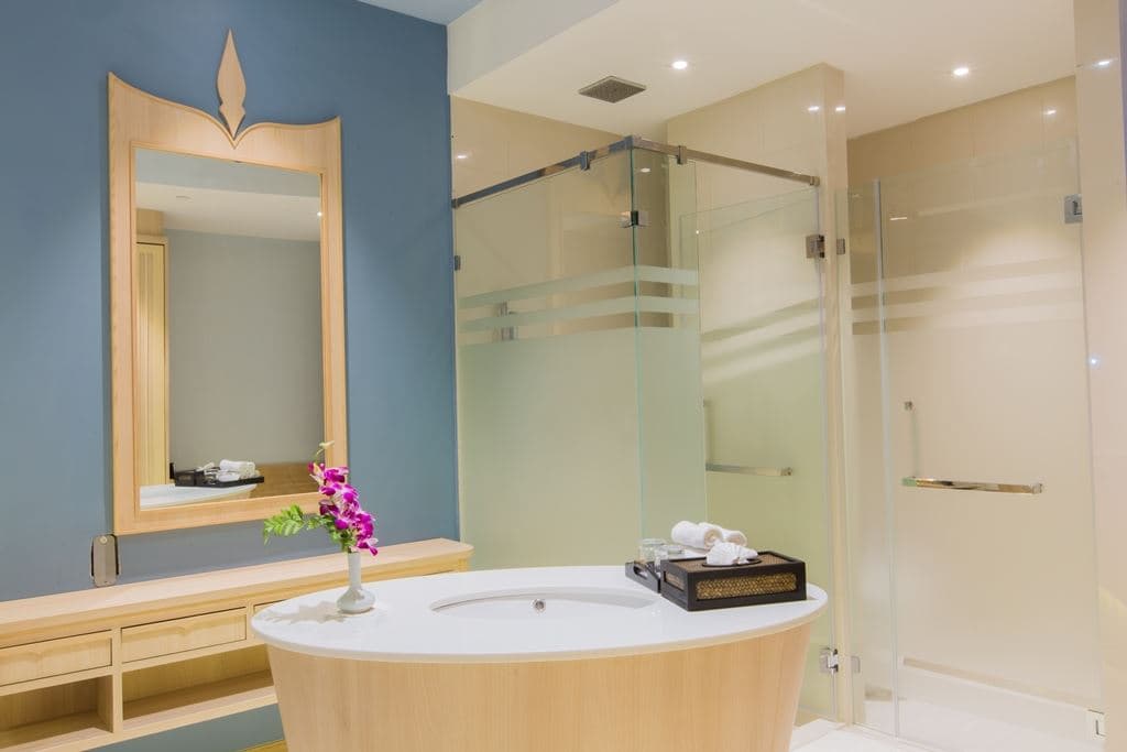 rooms-deluxe-room