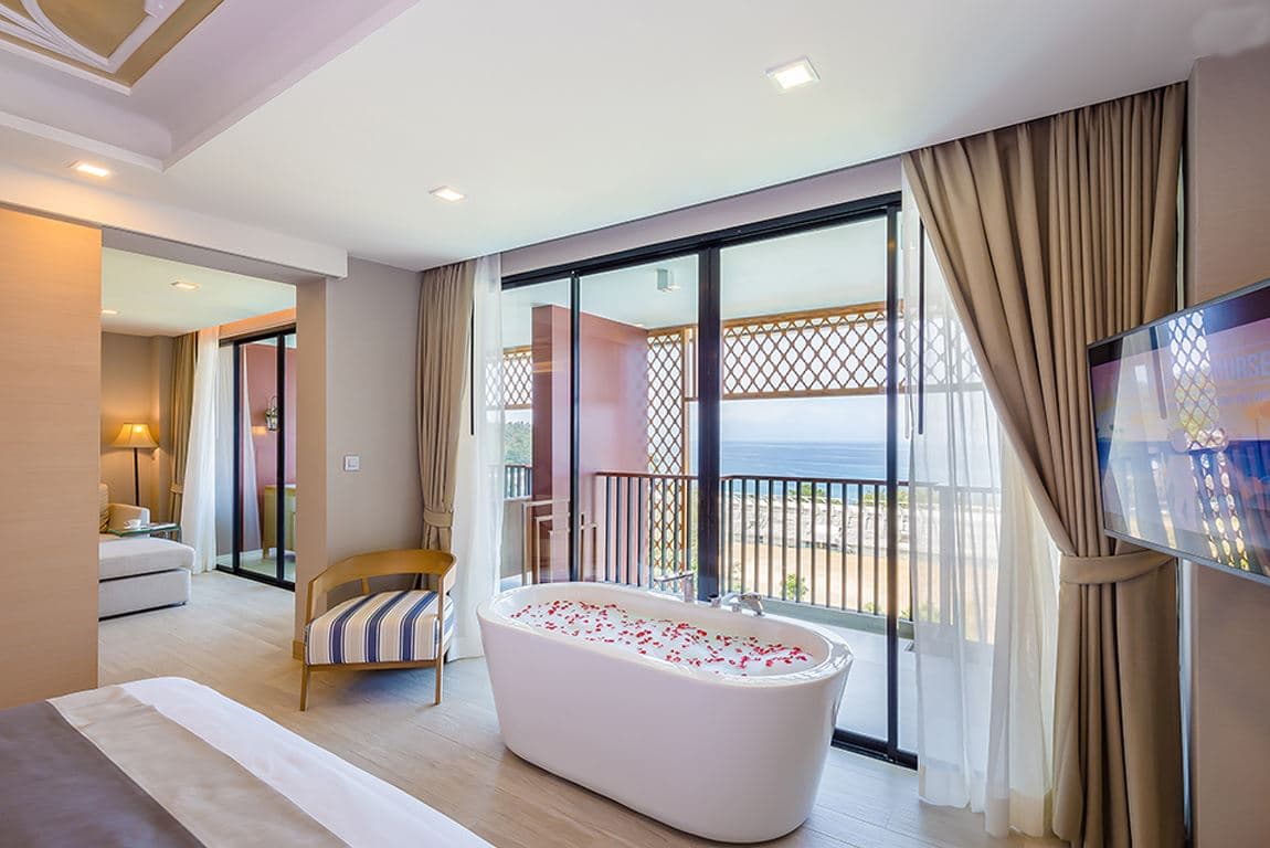 rooms-avista-suite-two-bedroom-sea-view