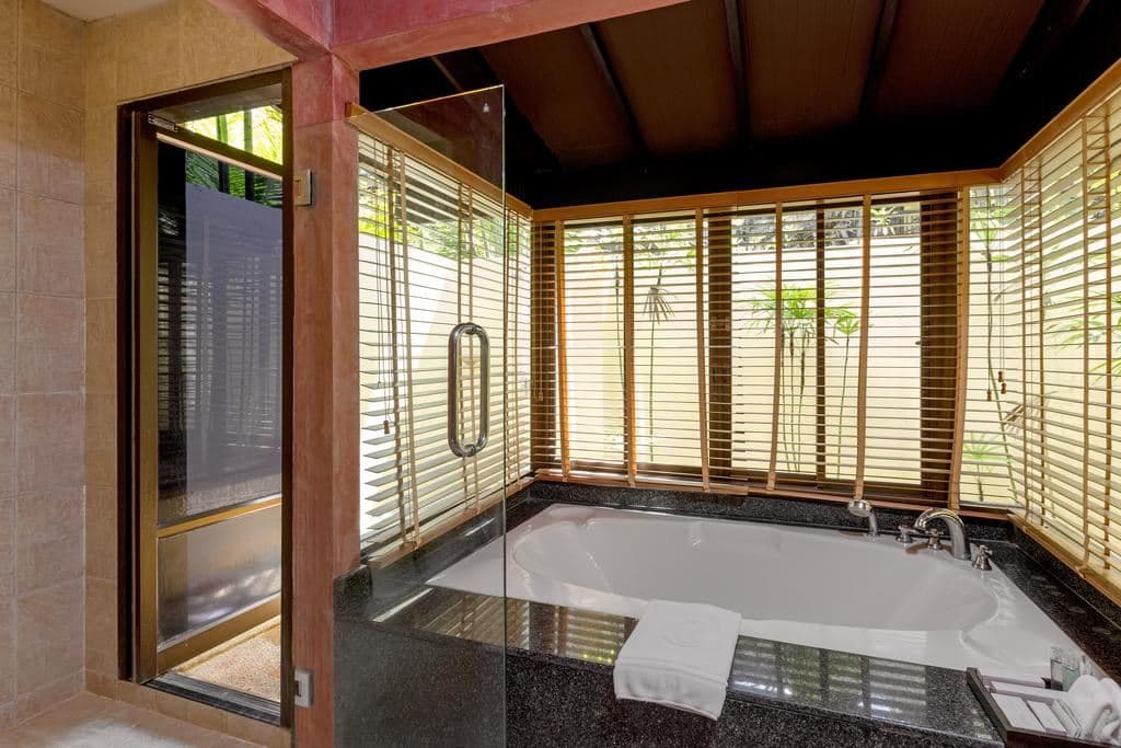 rooms-deluxe-garden-pool-villa