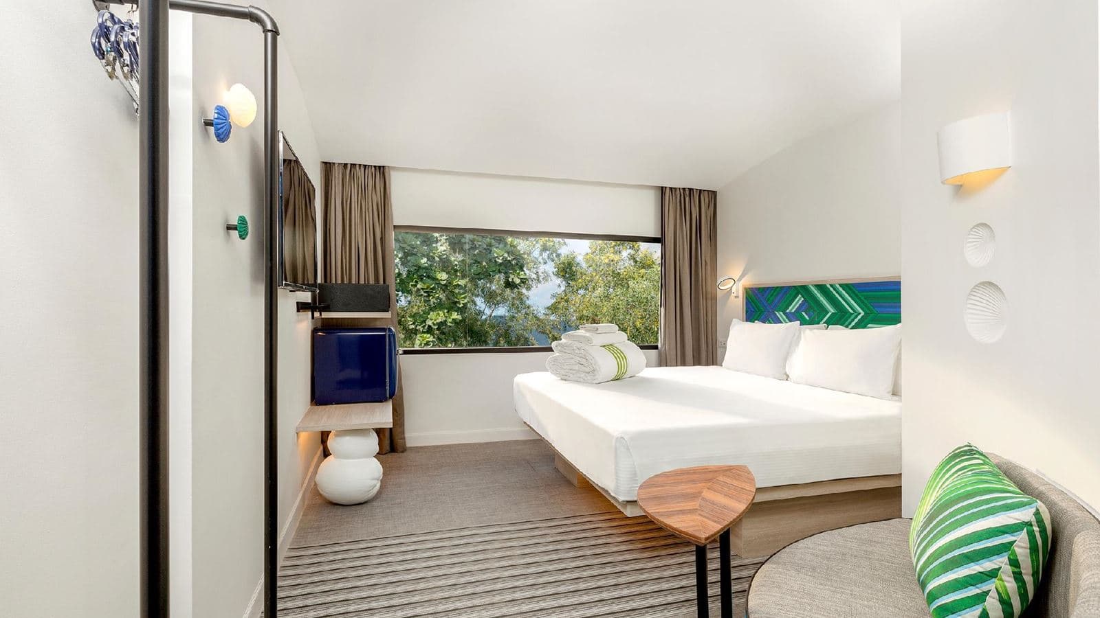 rooms-cosi-room