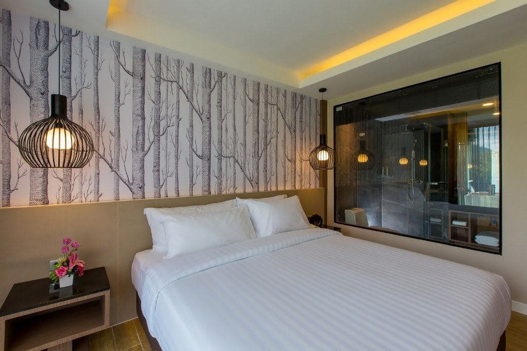 rooms-deluxe-room