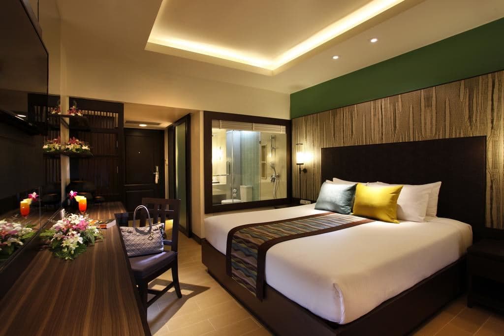 rooms-deluxe-room
