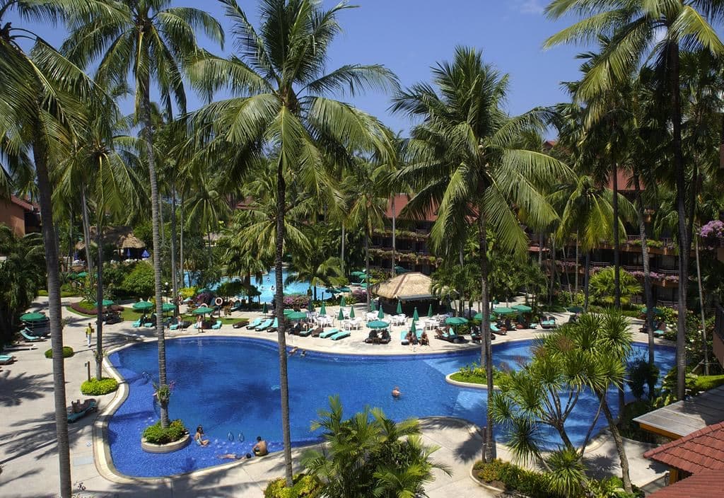 pools-outdoor-pool