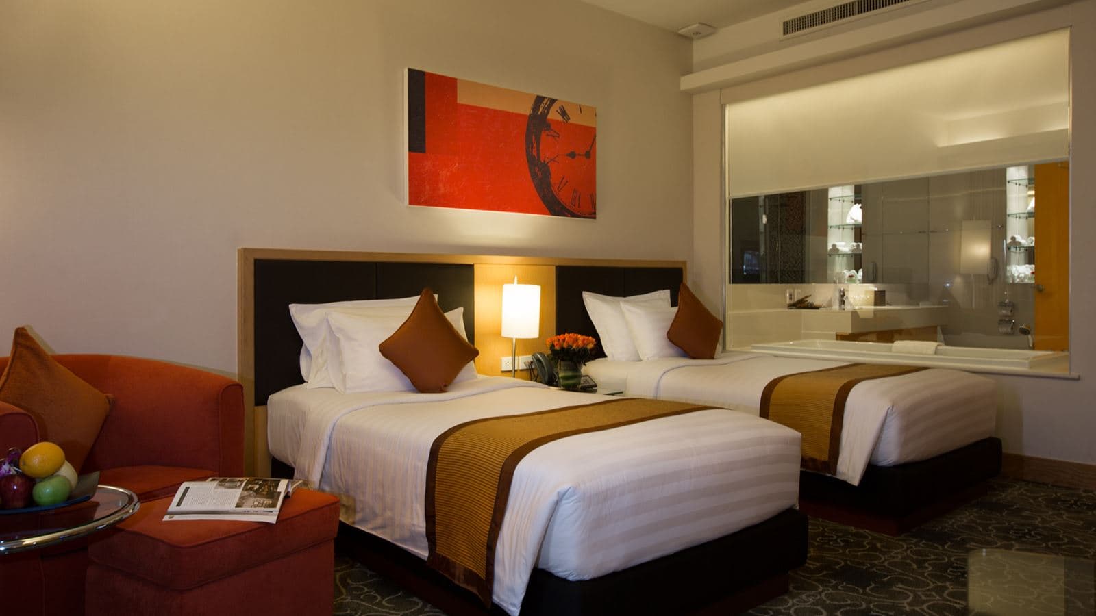 rooms-deluxe-room