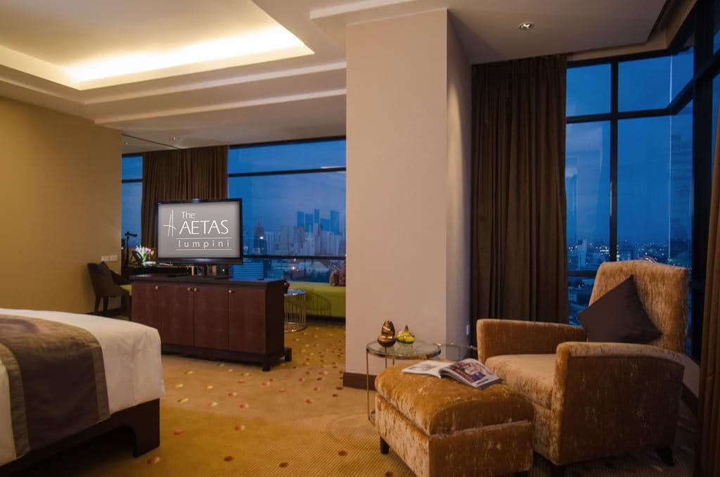 rooms-deluxe-suite