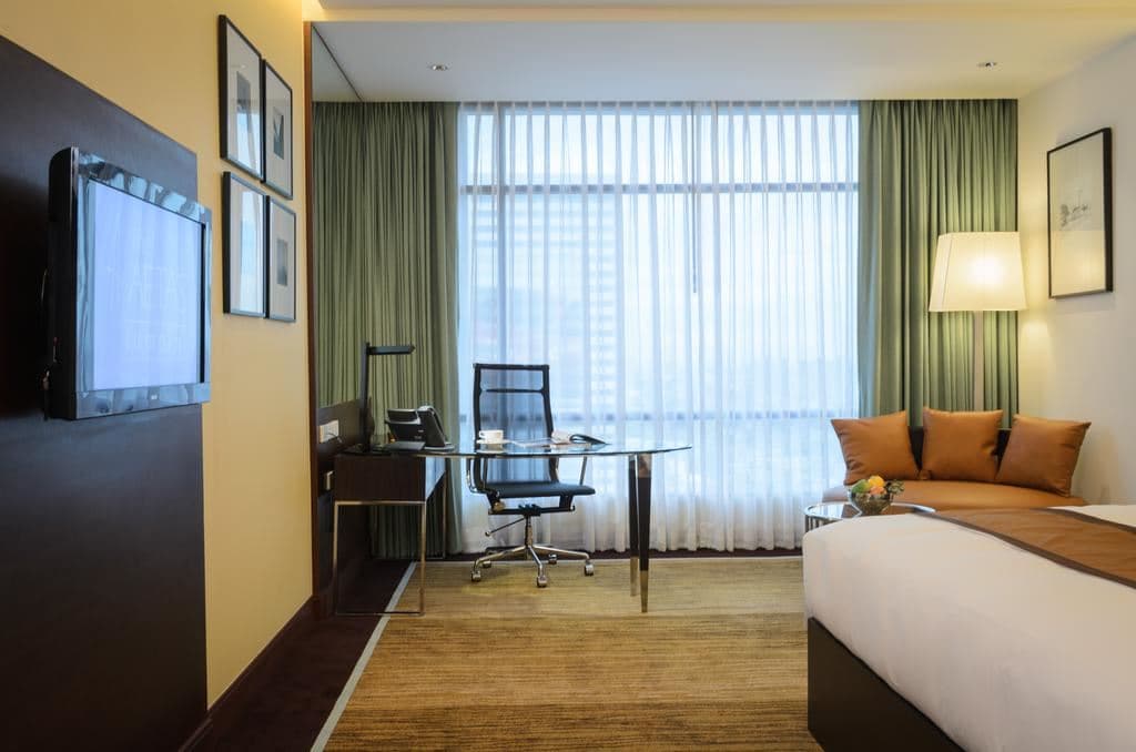rooms-deluxe-room