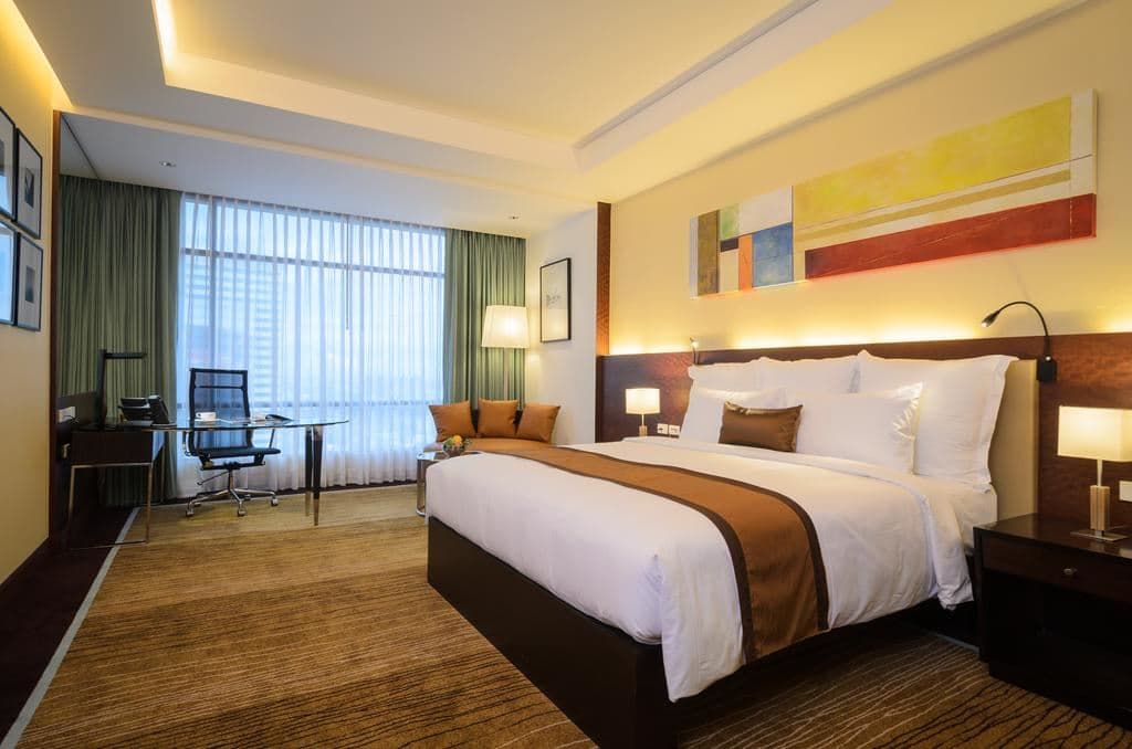 rooms-deluxe-room