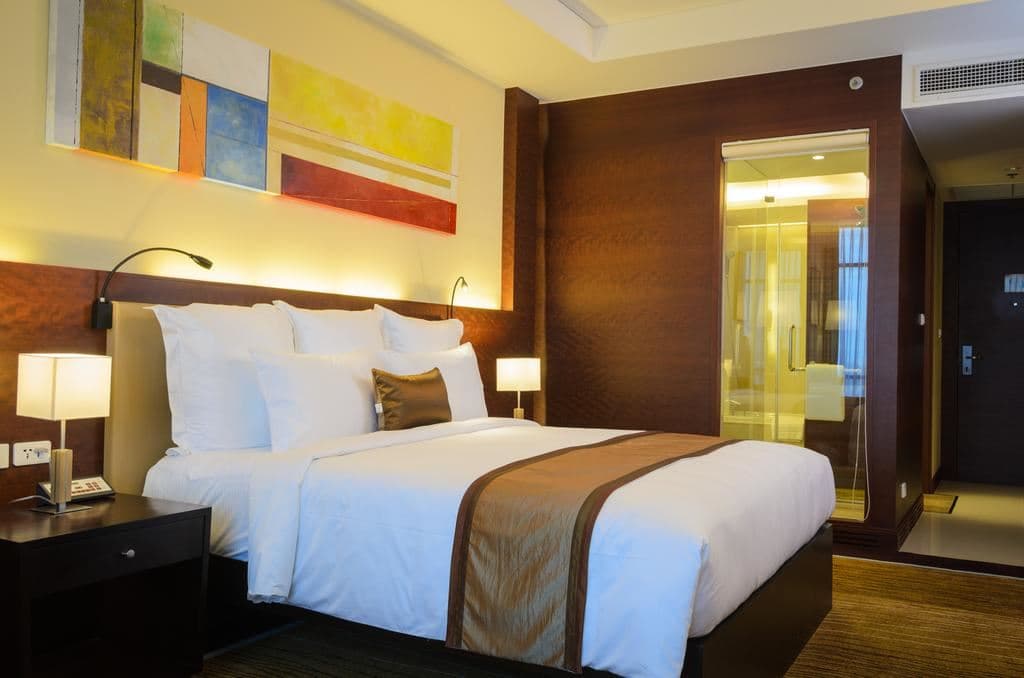 rooms-deluxe-room