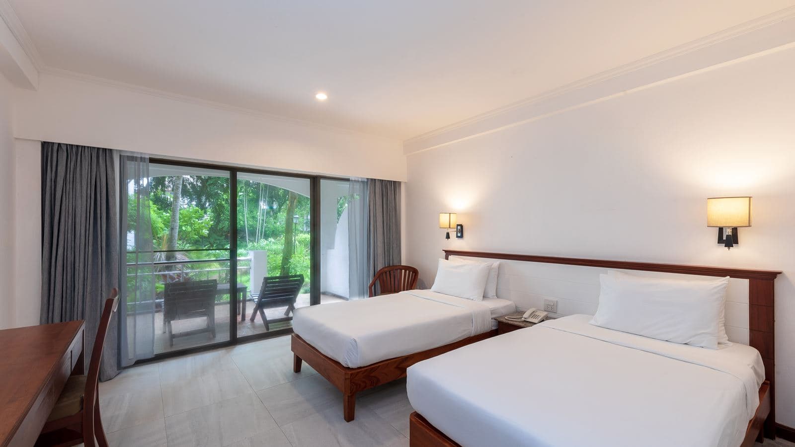 rooms-standard-room