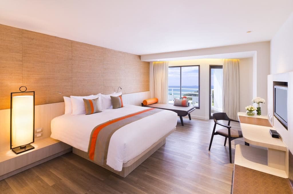 rooms-deluxe-room
