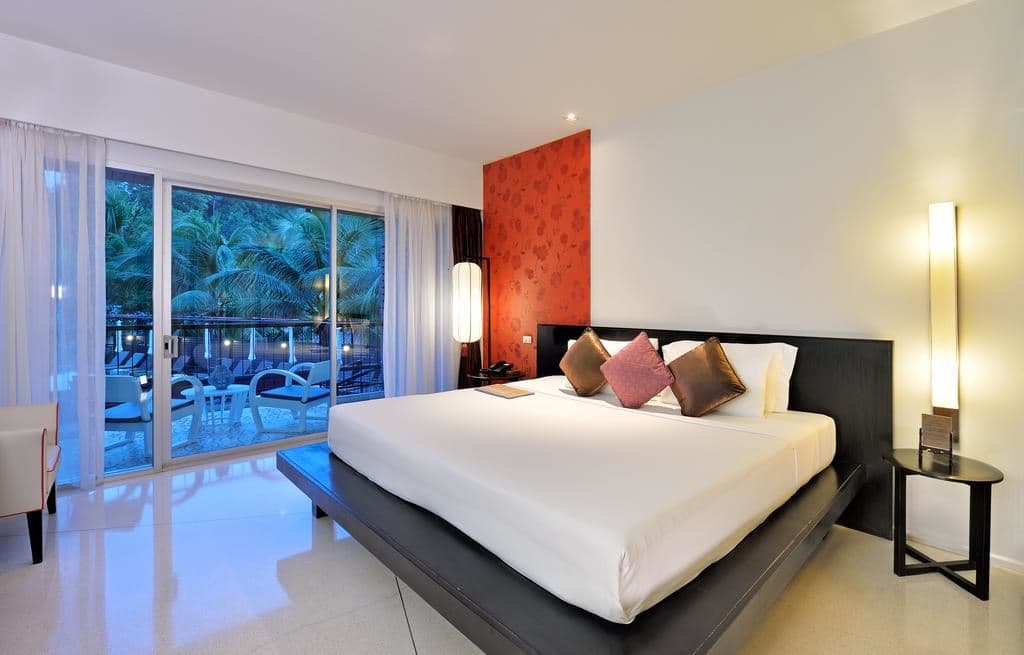 rooms-superior-room-pool-wing
