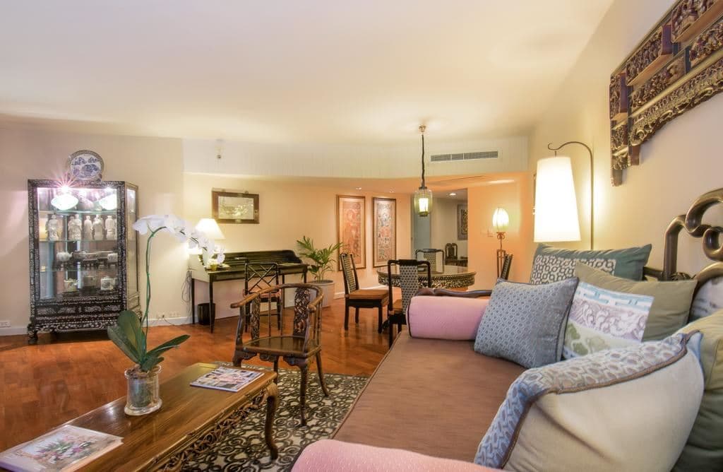 rooms-deluxe-suite