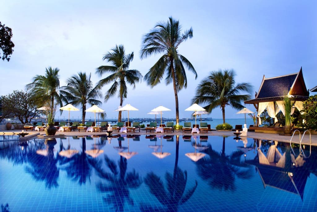 pools-outdoor-pool