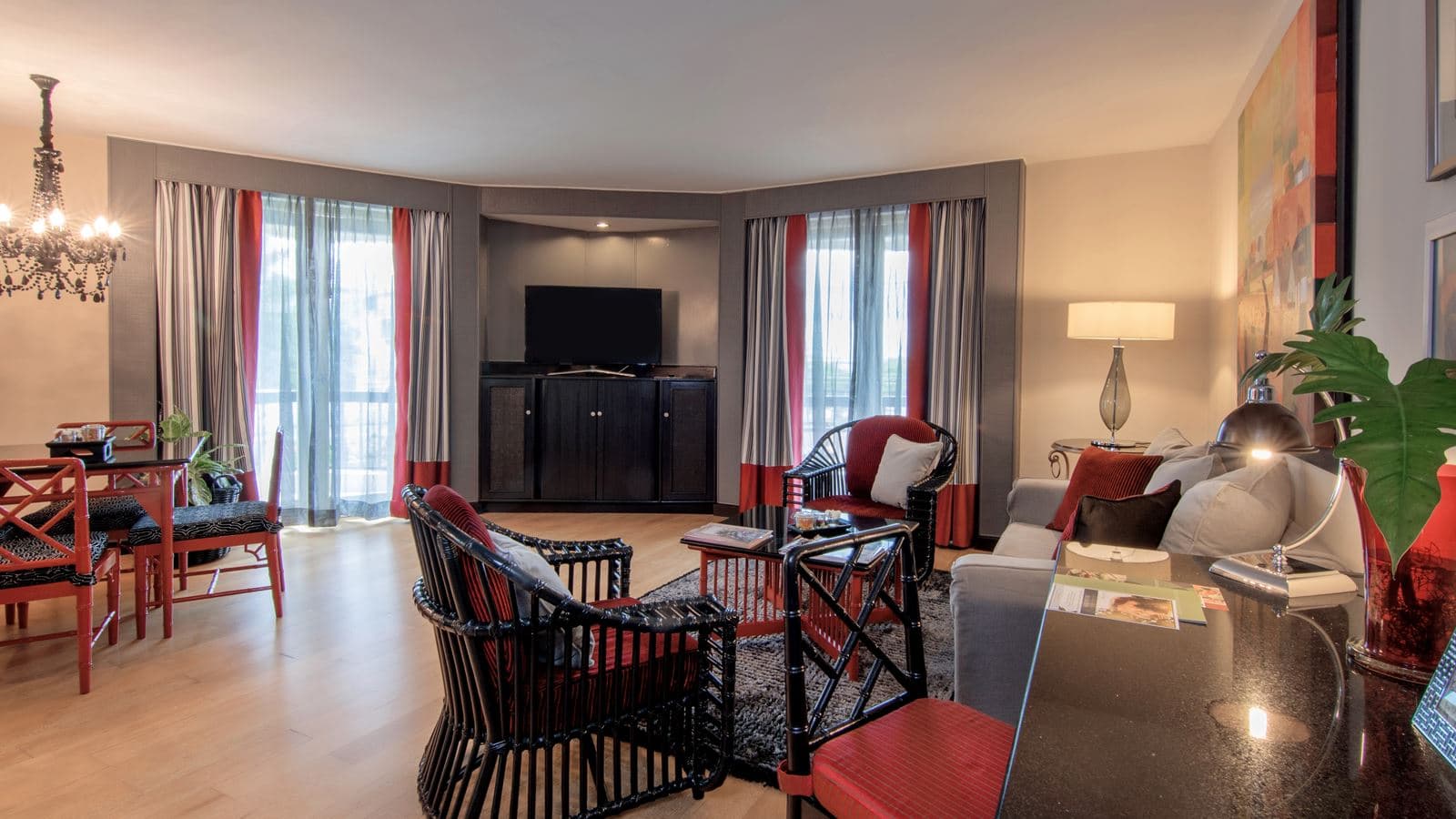 rooms-suite-room
