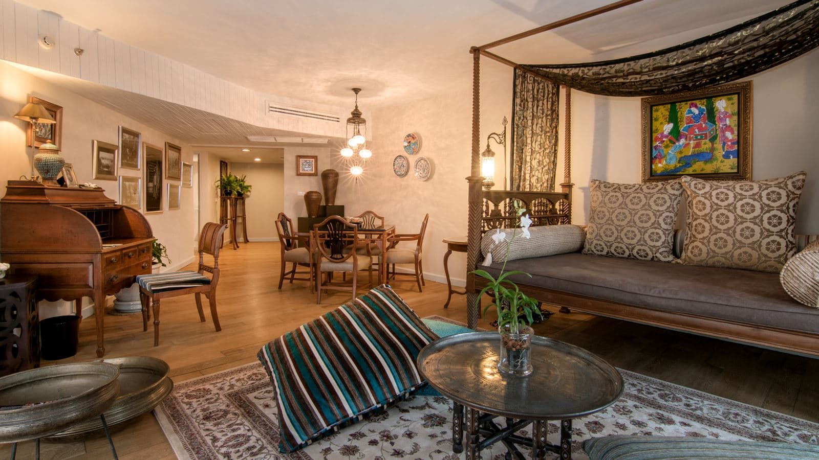 rooms-suite-room
