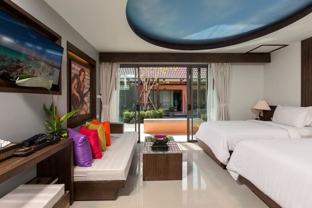 rooms-deluxe-room