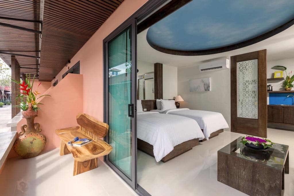 rooms-deluxe-room