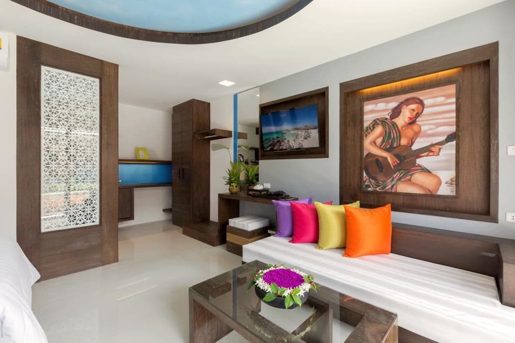 rooms-deluxe-room